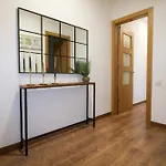 Family With 3 Bedrooms For 4 In Eixample Lejlighed *