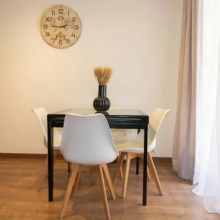 Apartamento Family With 3 Bedrooms For 4 In Eixample Barcelona