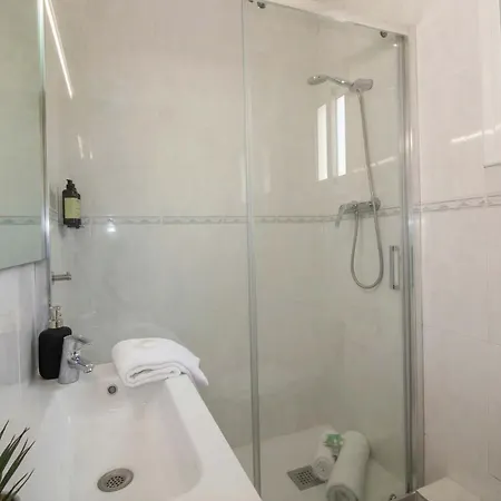 Apartamento Family With 3 Bedrooms For 4 In Eixample Barcelona