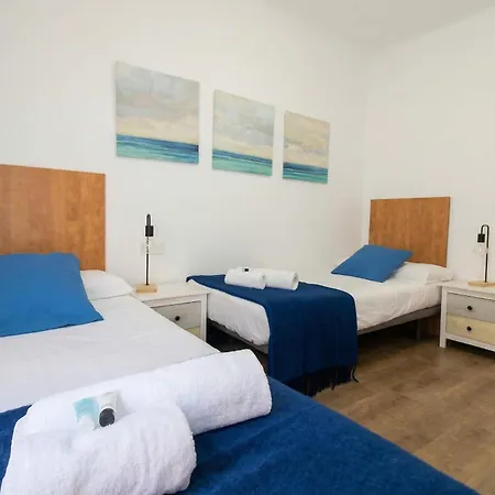 Family With 3 Bedrooms For 4 In Eixample Apartman Barcelona