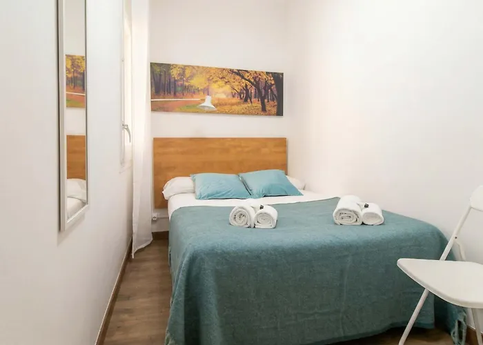 Apartamento Family With 3 Bedrooms For 4 In Eixample Barcelona